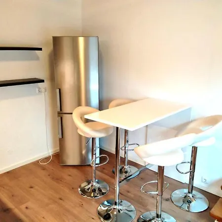 Ferien Und Monteurwohnung צולפיך