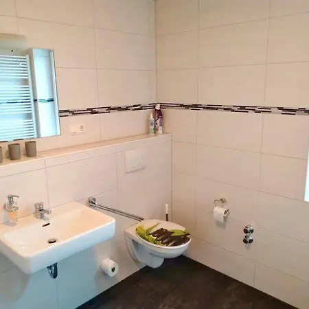 דירה Ferien Und Monteurwohnung *